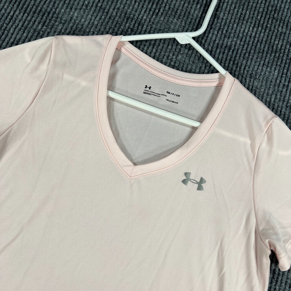 Under Armour Shirt Womens Small Light Pink Short Sleeve Heat Gear Loose Fit Gym